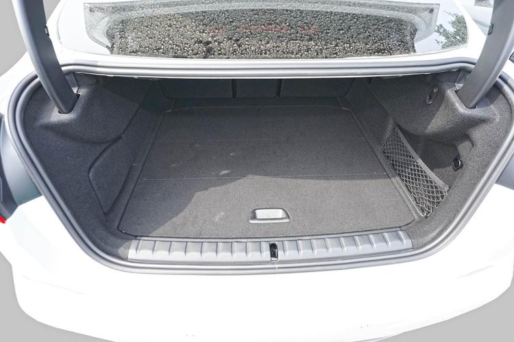 Kofferraumwanne für BMW 2er Gran Coupe ab 2020 (erhöhte Ladefläche)