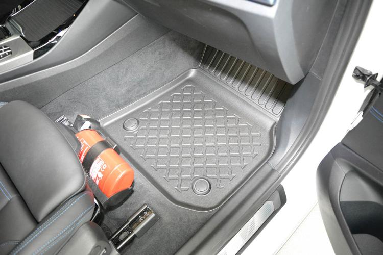 Preview: Allwetter Fussmatten für BMW X3 / iX3 / X4 ab 2017