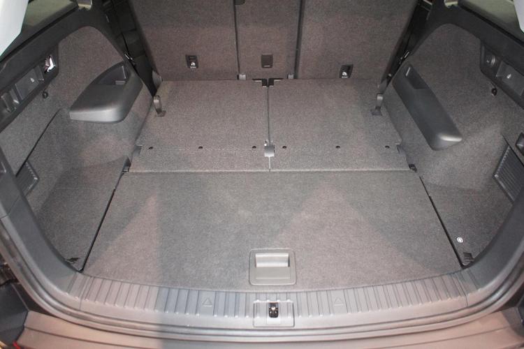 Preview: Kofferraumwanne für Skoda Kodiaq ab 2017 bis 2023 (7-Sitzer)