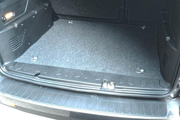 Kofferraumwanne für Fiat Doblo Maxi / Opel Combo ab 2010 bis 2022 (5-Sitzer)(höhenverstellbaren Ladeboden)